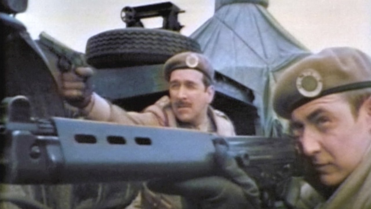alistair-gordon-lethbridge-stewart-and-unit-soldier-aiming-guns-and-rifles-at-the-bad-guys-ambassadors-of-death-doctor-who-back-when