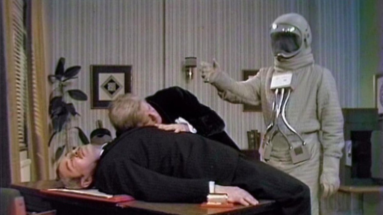 ambassador-in-spacesuit-about-to-attack-pertwee-ambassadors-of-death-doctor-who-back-when
