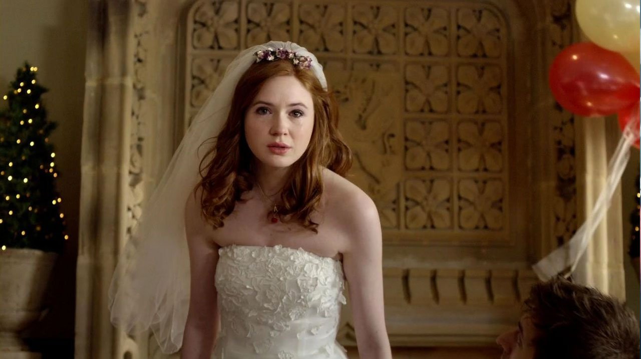 amy-pond-manifests-the-doctor-and-the-tardis-which-is-great-but-lets-not-forget-that-shes-a-total-shit-in-this-episode-the-big-bang-doctor-who-back-when