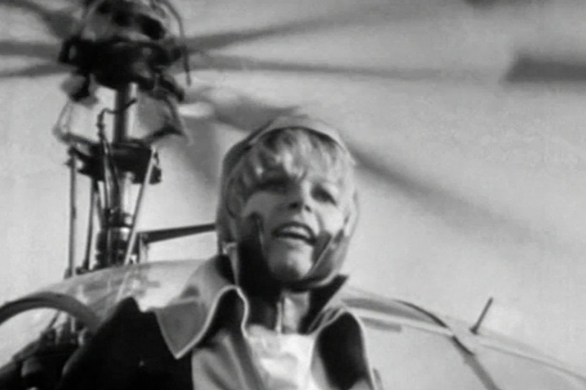 astrid-helicopter-The-Enemy-of-the-World-Doctor-Who-Back-When