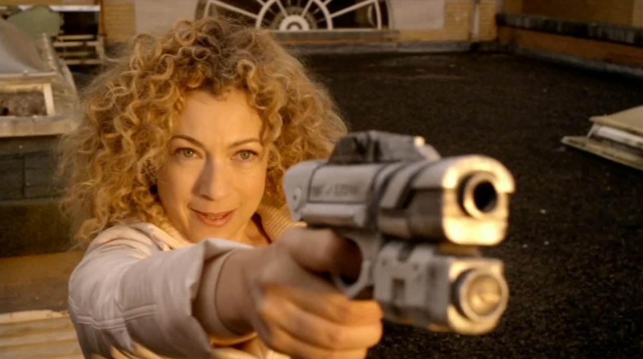 badass-river-song-with-laser-pistol-the-big-bang-doctor-who-back-when