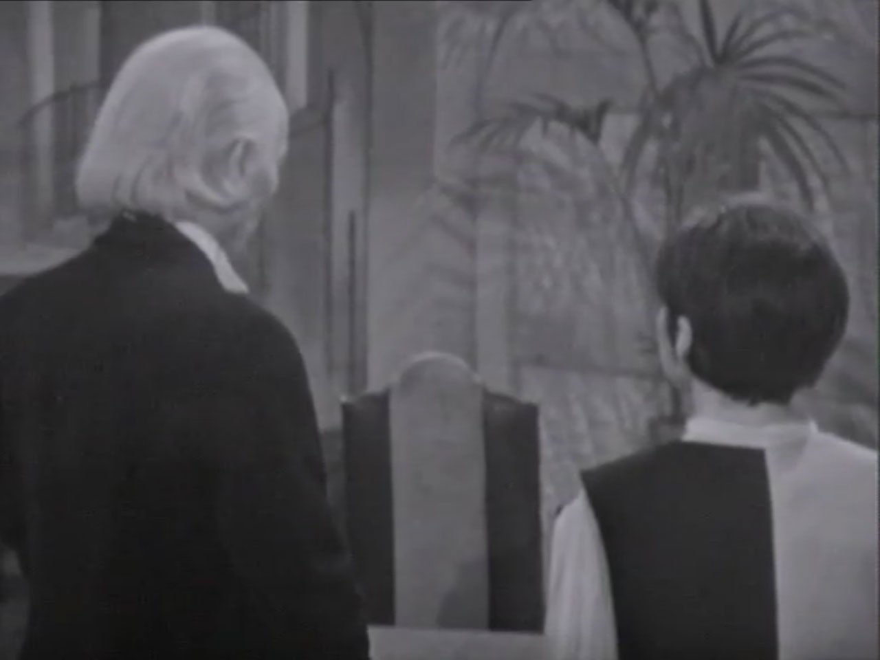 Doc and Dodo Clint-Eastwood 'the Refusian' sitting in the chair