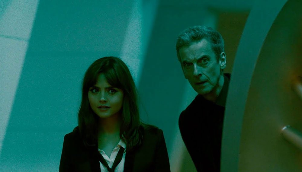 capaldi-twelve-and-clara-pop-into-the-vault-time-heist-doctor-who-back-when