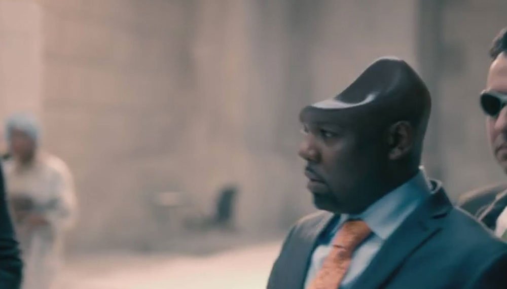 chap-with-concave-head-time-heist-doctor-who-back-when