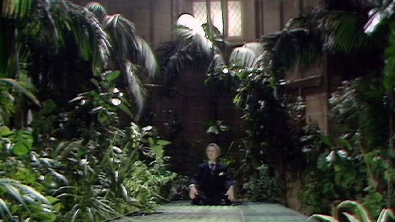 chase-meditating-in-his-plant-cathedral-seeds-of-doom-doctor-who-back-when