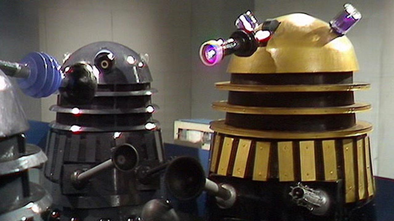 dalek-supreme-talks-to-other-dalek-underlings-planet-of-the-daleks-doctor-who-back-when