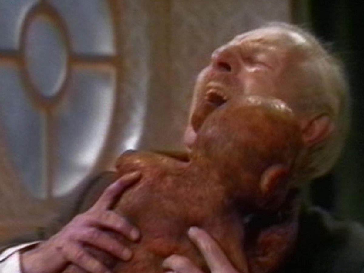 demon-attacks-old-chap-terror-of-the-autons-doctor-who-back-when