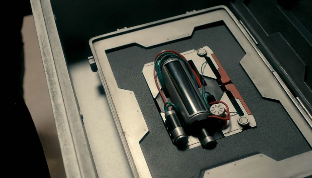 dimensional-shift-bomb-time-heist-doctor-who-back-when