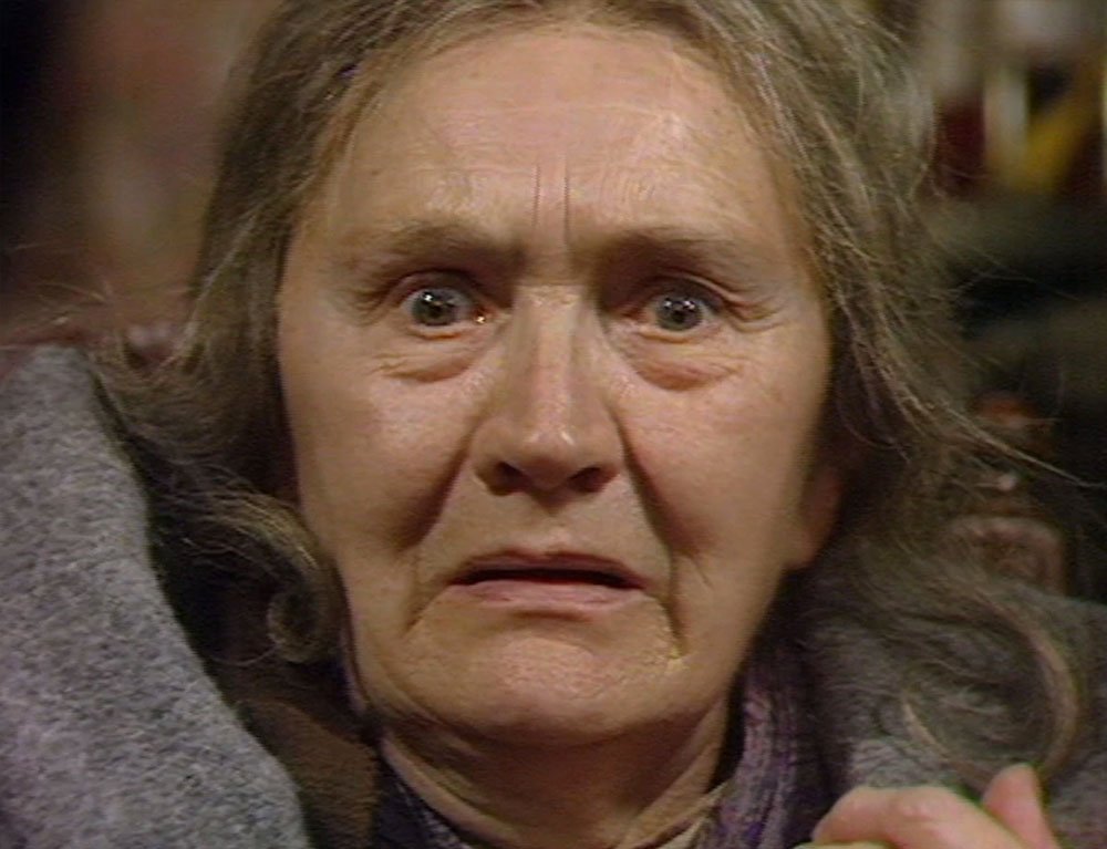 disrubed-old-lady-image-of-the-fendahl-doctor-who-back-when