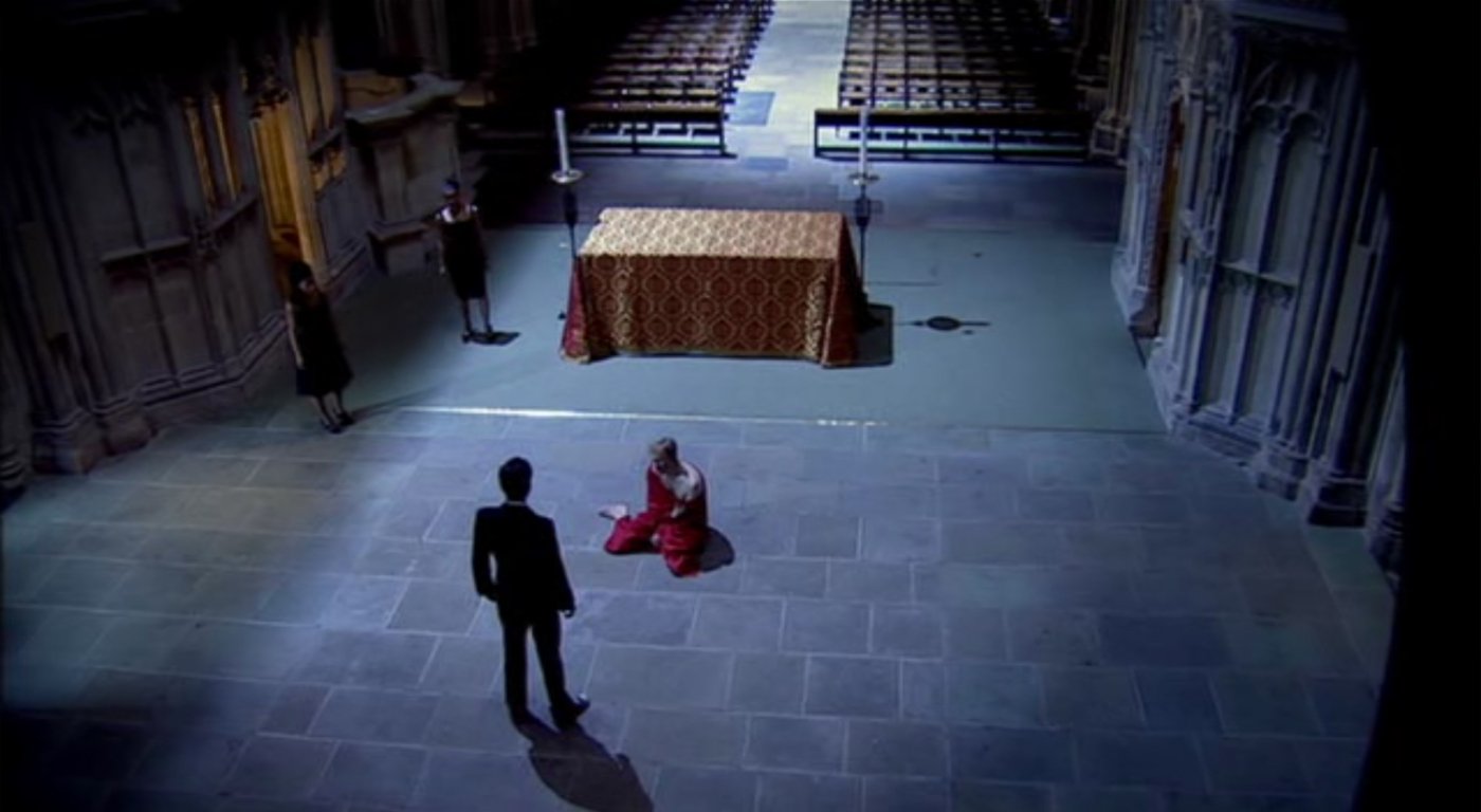 doctor-who-back-when-the-lazarus-experiment-lazarus-tennant-martha-and-tish-in-church