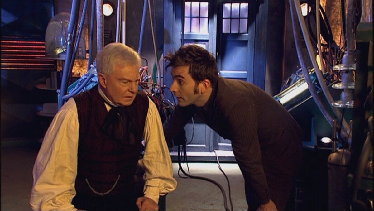 doctor-who-back-when-utopia-david-tennant-and-derek-jacobi-as-professor-yana-master-by-the-tardis