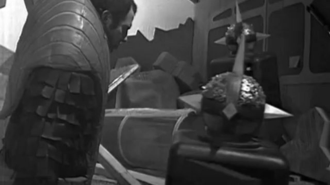 dominator-and-quark-doctor-who-back-when-the-dominators