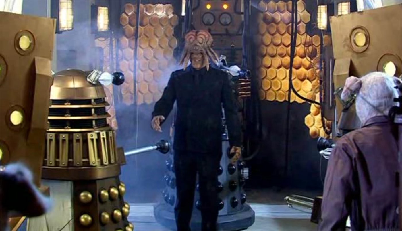 drwho-doctor-who-back-when-evolution-of-the-daleks-dalek-sec-cult-of-skaro-pig-slave-empire-state-building