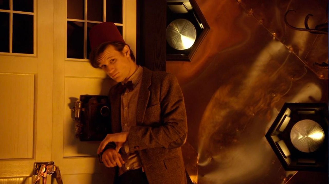 eleven-in-fez-picks-up-river-in-the-exploding-tardis-the-big-bang-doctor-who-back-when