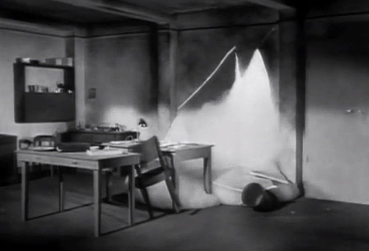 foam-pouring-into-headquarters-doctor-who-back-when-web-of-fear