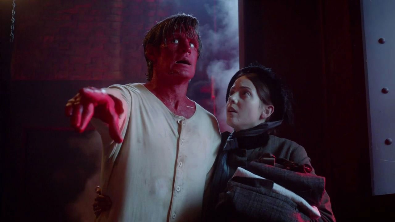 jenny-saves-red-matt-smith-eleven-crimson-horror-doctor-who-back-when