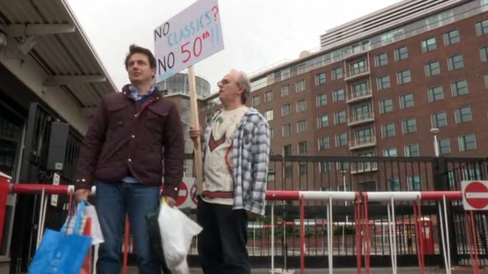 john-barrowman-interrupts-peter-davisons-demonstration-five(ish)-doctors-reboot-dr-who-back-when