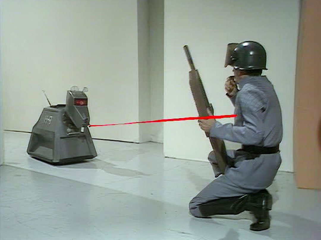 k-9-laser-blasts-a-guard-sun-makers-doctor-who-back-when
