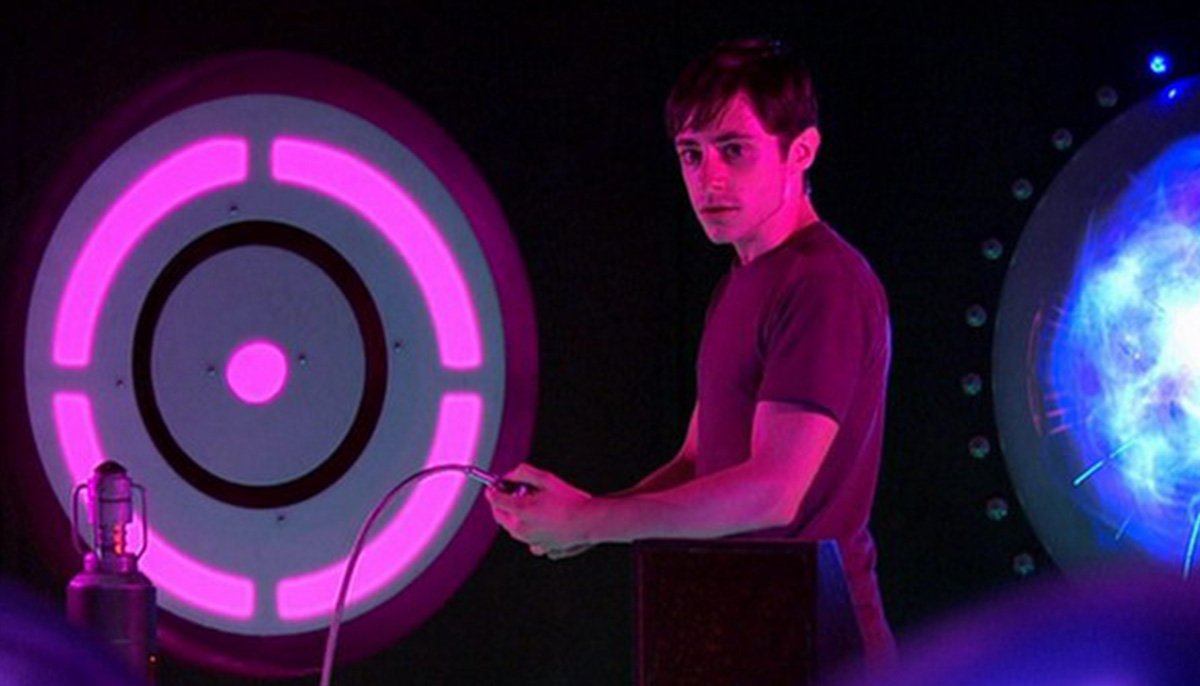 luke-rattigan-aka-not-mark-zuckerberg-sacrifices-himself-poison-sky-doctor-who-back-when