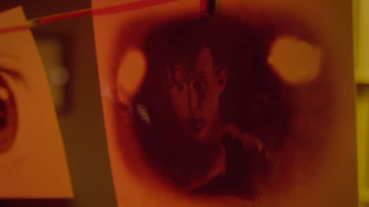 matt-smith-in-eyeball-optogram-crimson-horror-doctor-who-back-when