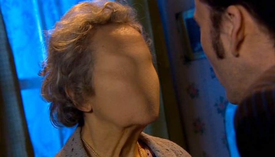 n021 the idiots lantern doc and faceless grandmother doctorwho drwho doctor who tennant