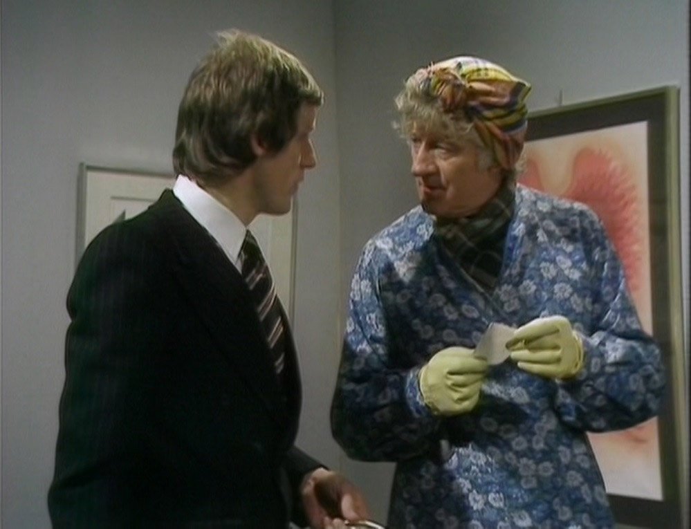 pertwee-in-drag-third-doc-and-mike-yates