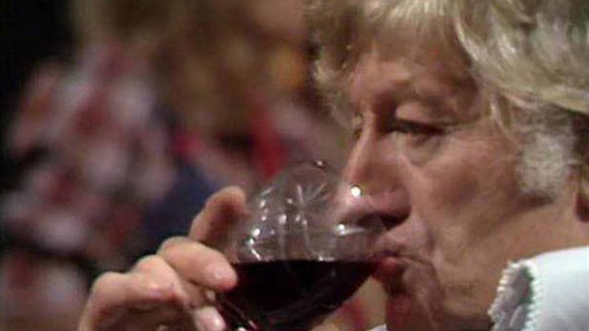 pertwee-third-doc-sipping-wine-day-of-the-daleks-doctor-who-back-when