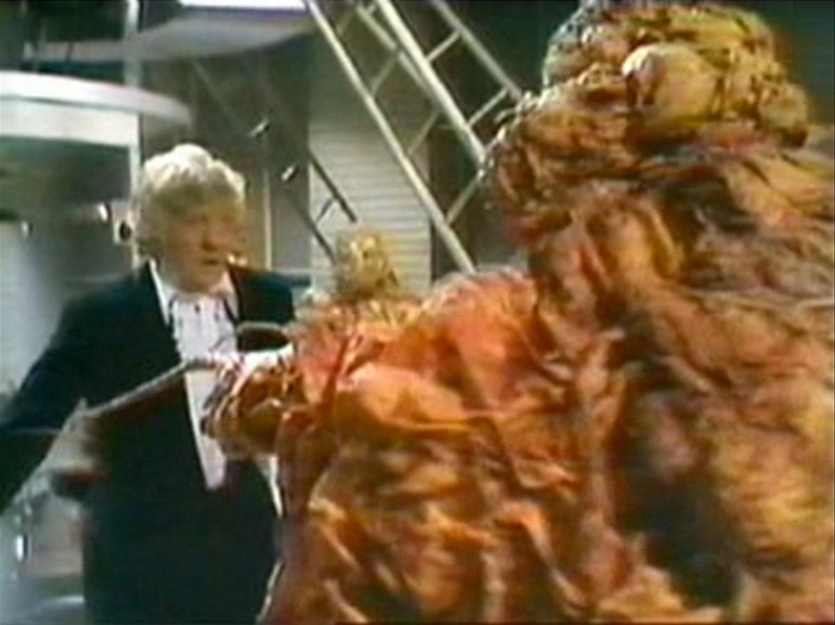 red-krynoid-attacks-pertwee-claws-of-axos-who-back-when