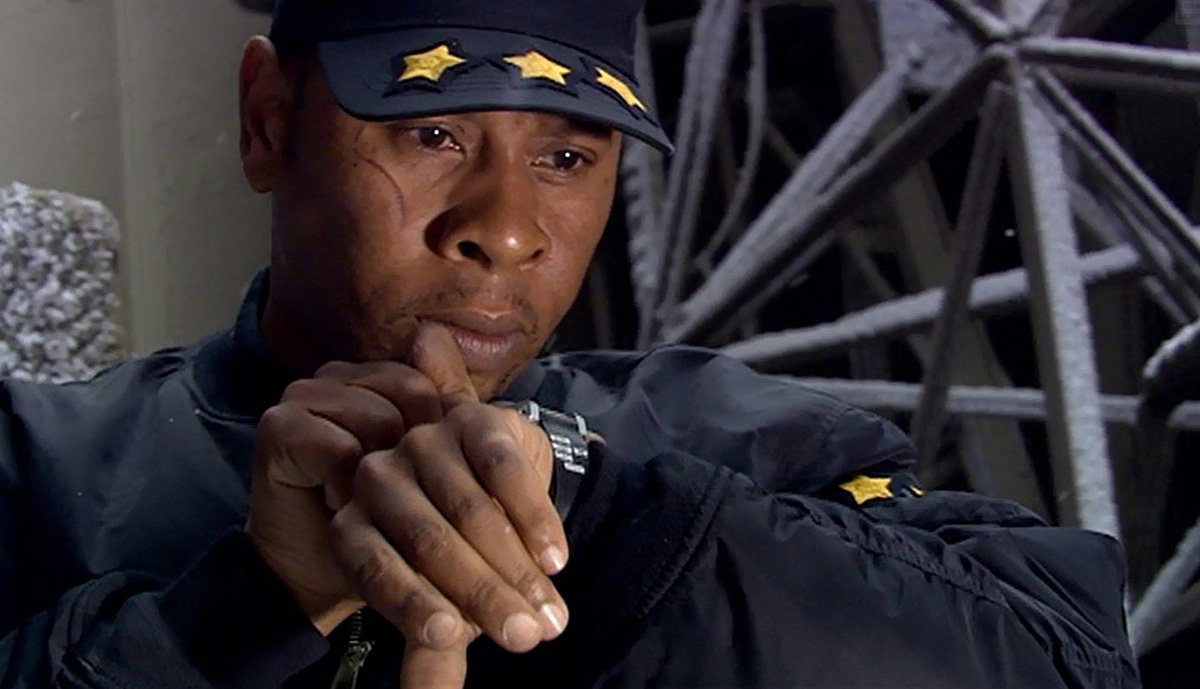 ridiculous-stereotypically-sadistic-guard-planet-of-the-ood-doctor-who-back-when