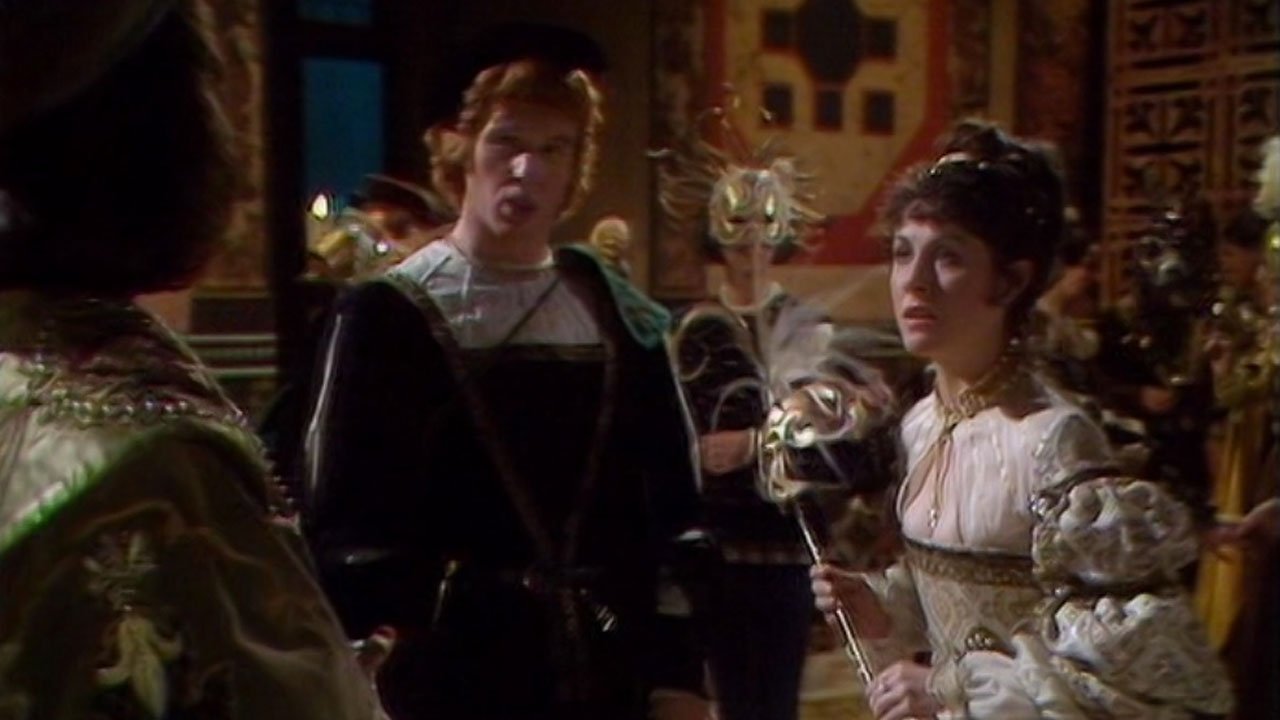 sarah-jane-with-giuliano-and-marco-at-the-eponymous-masque-of-mandragora-doctor-who-back-when