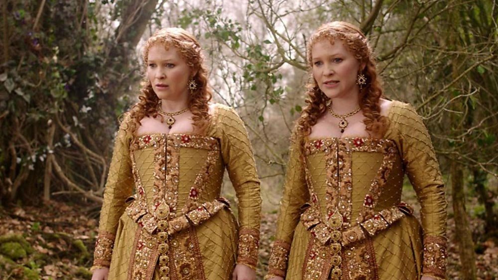 seeing-double-queen-elizabeth-human-zygon-day-of-the-doctor-who-back-when