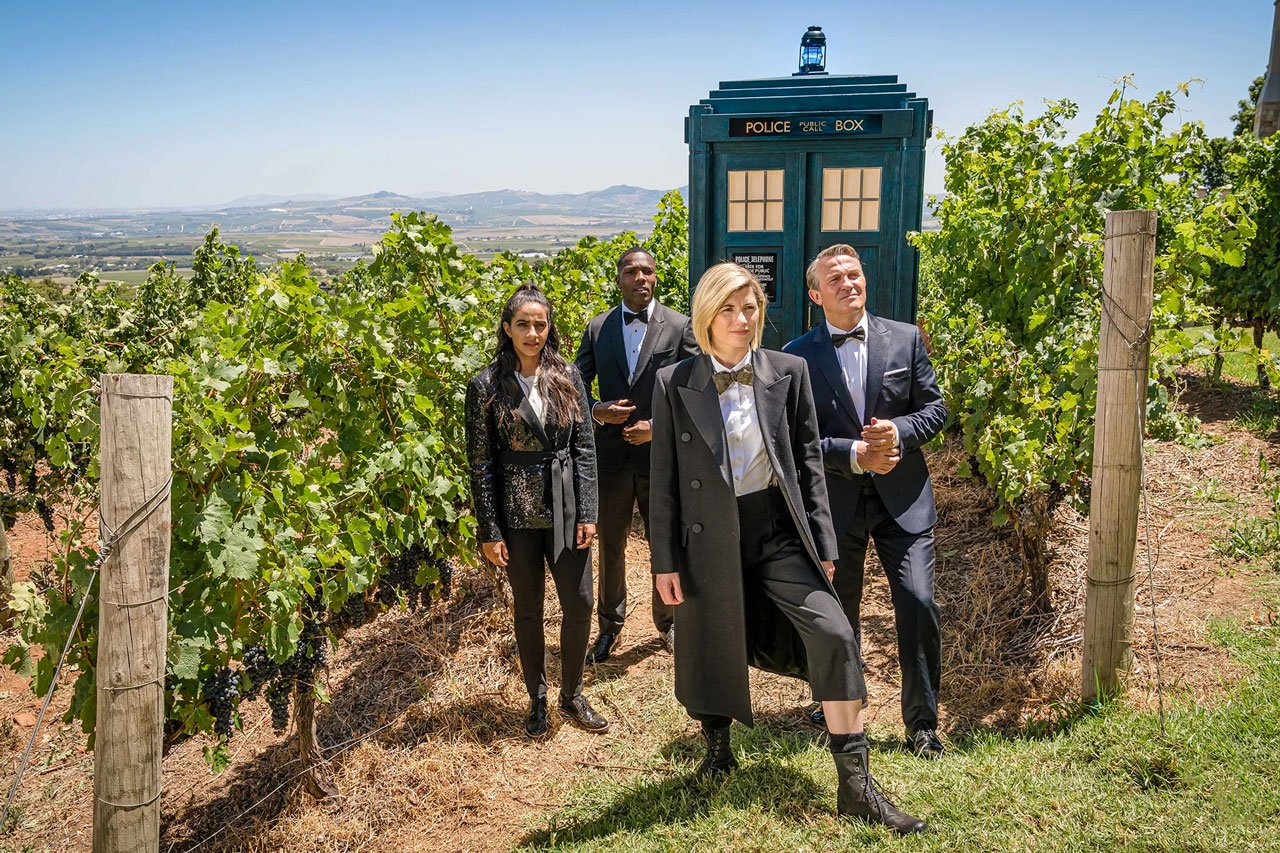 spyfall-part-one-tardis-in-vineyard-doctor-who-back-when