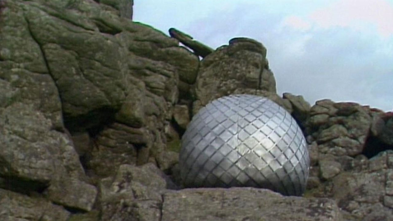 styre's-spaceship-sontaran-experiment-doctor-who-back-when