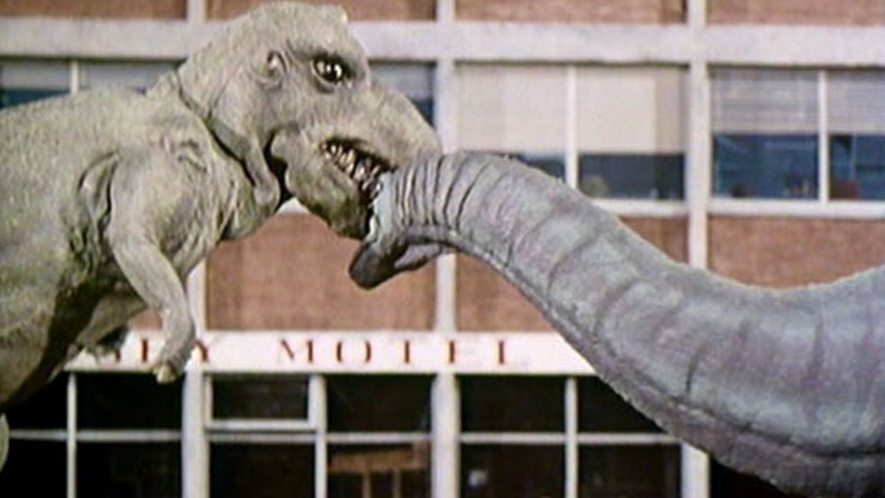 t-rex-and-brontosaurus-make-out-in-london-street-invasion-of-the-dinosaurs-doctor-who-back-when