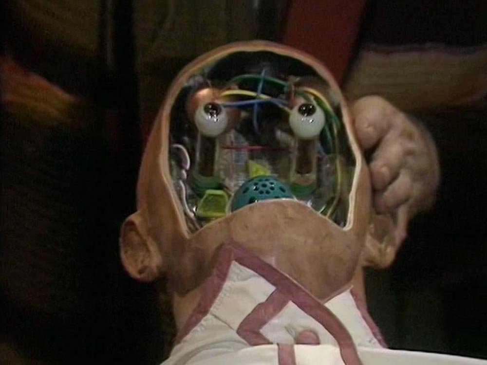 taran-android-defaced-androids-of-tara-doctor-who-back-when