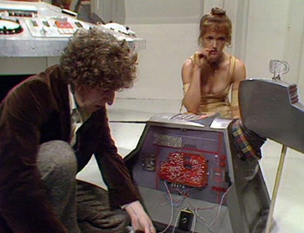 tom-baker-four-and-companions-leela-and-k9-image-of-the-fendahl-doctor-who-back-when