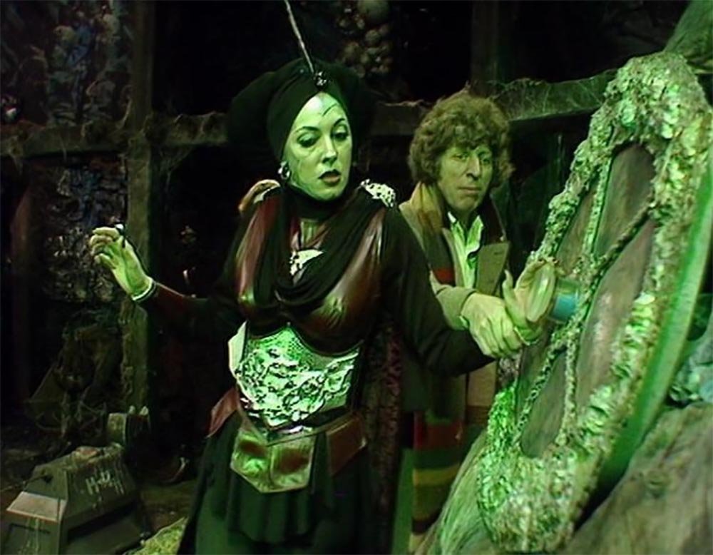 tom-baker-four-gets-lady-to-touch-the-nipple-creature-from-the-pit-doctor-who-back-when