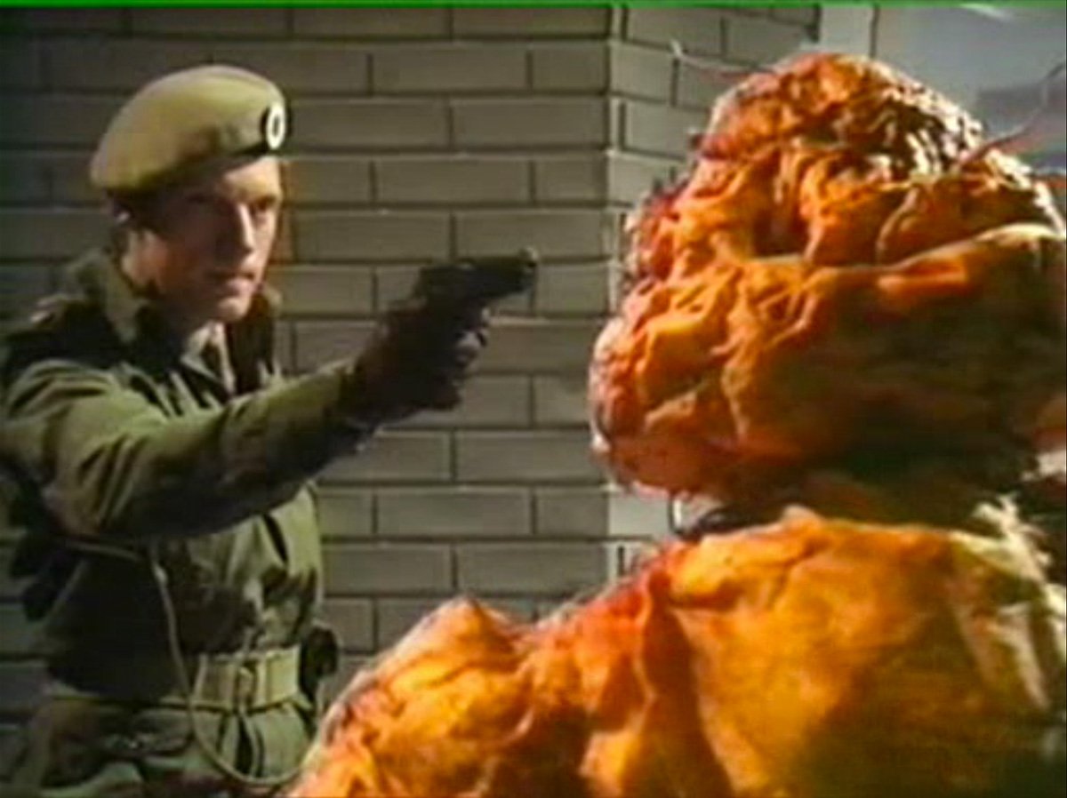 unit-soldier-trains-gun-at-axon-face-claws-of-axos-who-back-when