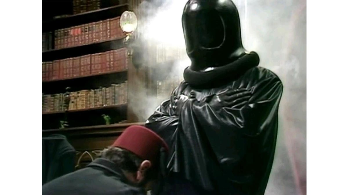 unknown-sutekh-henchman-pre-fade-out-pyramids-of-mars-doctor-who-back-when