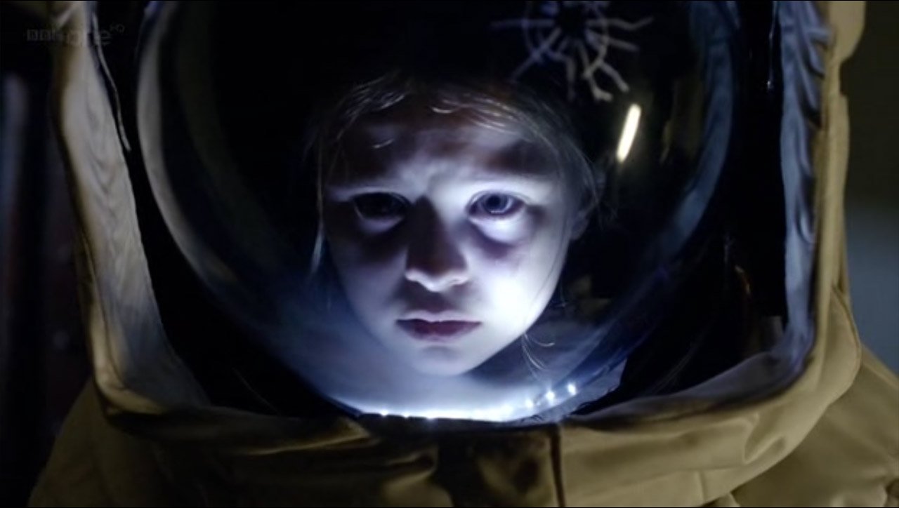 young-melody-pond-in-spacesuit-day-of-the-moon-doctor-who-back-when